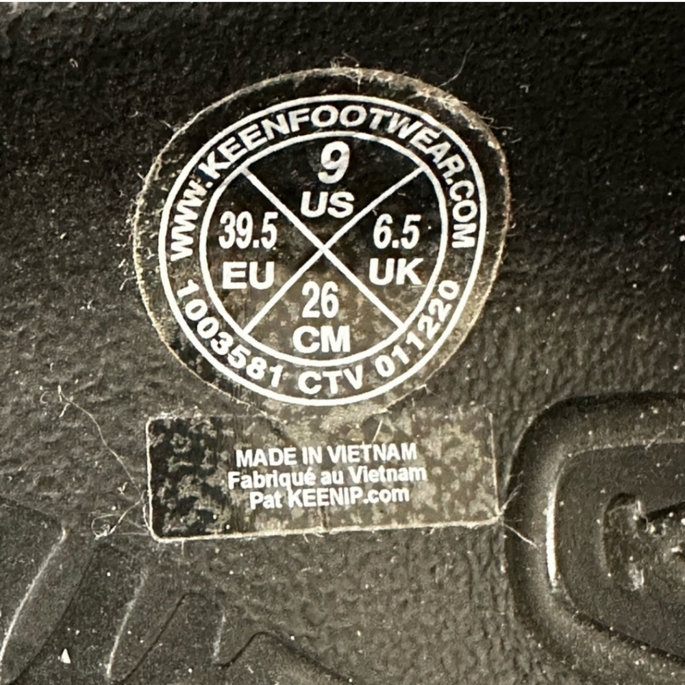 Keen Yogui Camo Slides Clogs Crocs - image 2